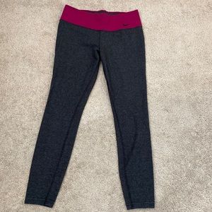 Nike size M leggings